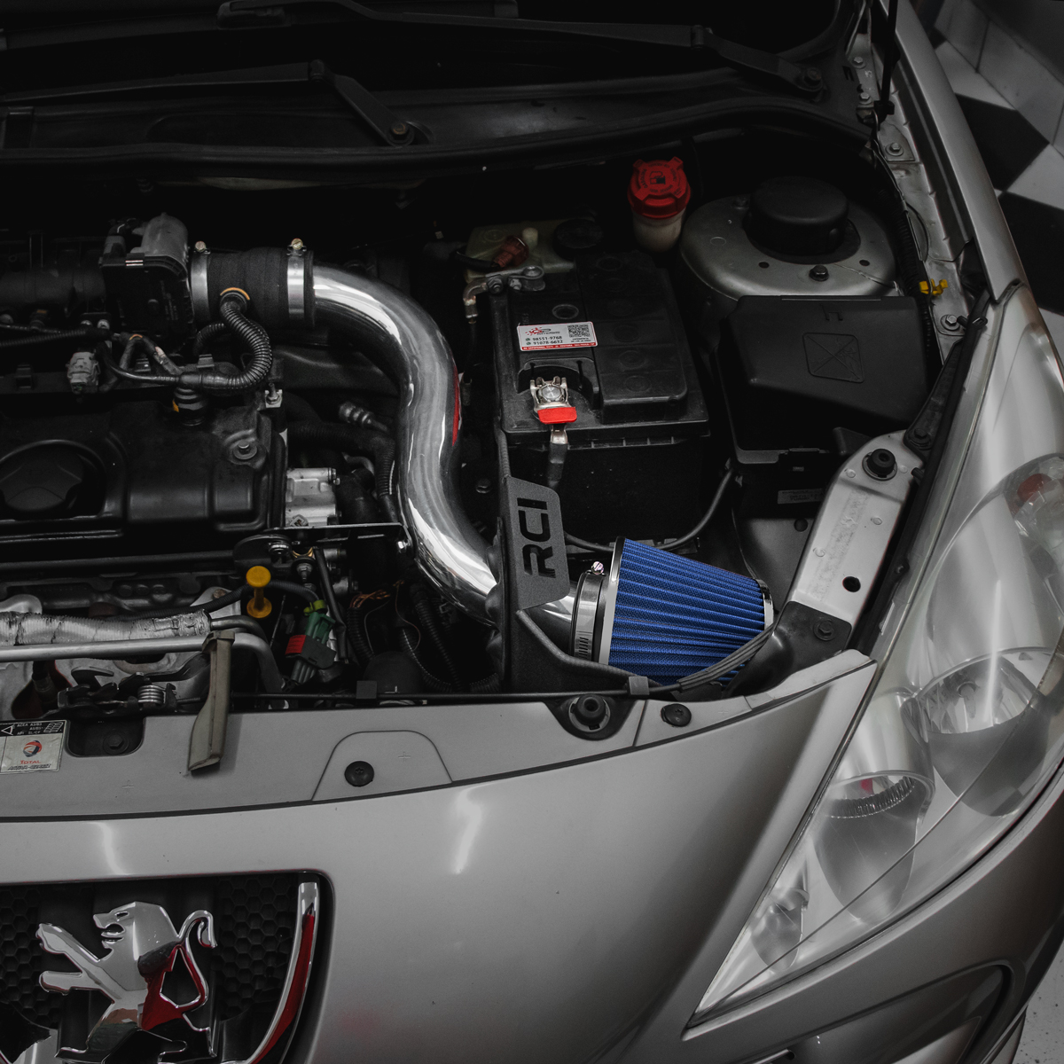 RC550 - KIT INTAKE AIR BOX PEUGEOT 207 1.4 8V 2009 EM DIANTE - Imagem 6
